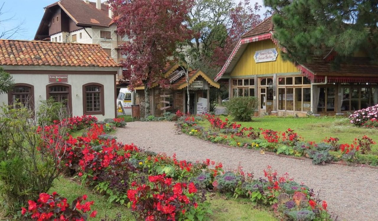 ethnic square