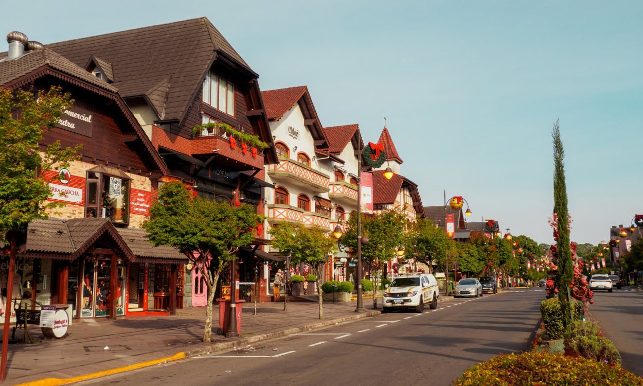 Gramado ou Bariloche: Qual Escolher em 2026? Comparativo de Quem Mora na Serra 1 Gramado