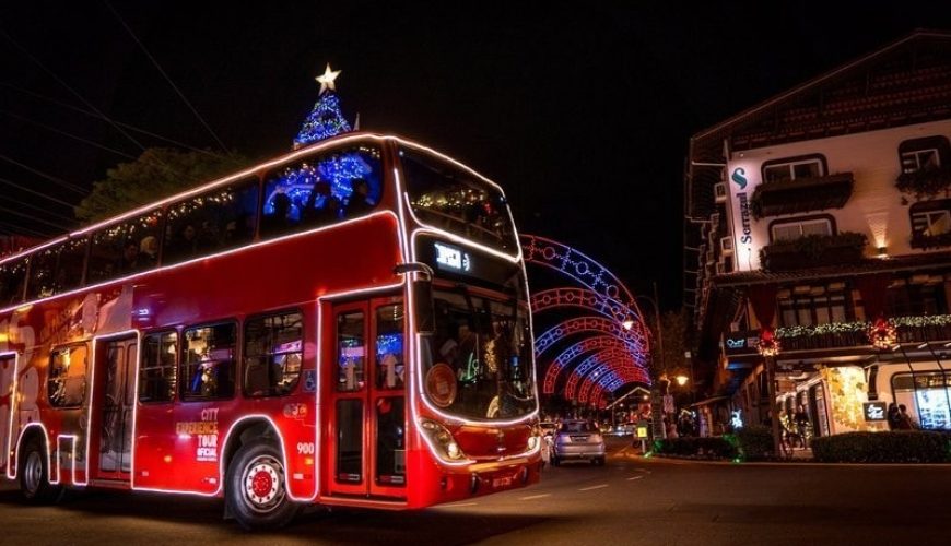 Espectáculo de luces de Bustour: autobús navideño iluminado en Gramado y Canela