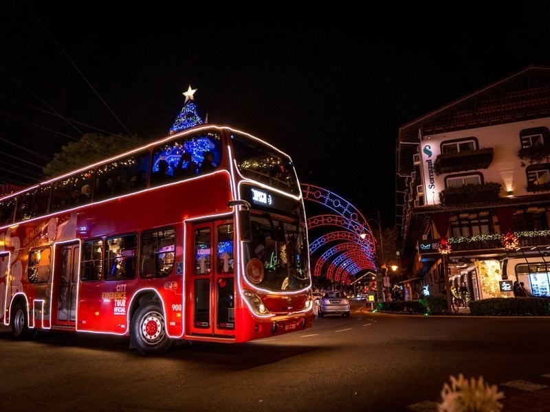 Bustour Illumination Show – ônibus iluminado de Natal em Gramado e Canela