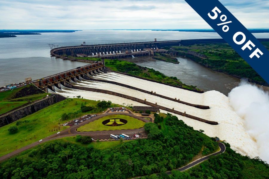 Vista aérea da barragem do Complexo Itaipu em Foz do Iguaçu – cupom OVIAJANTE com 5% de desconto