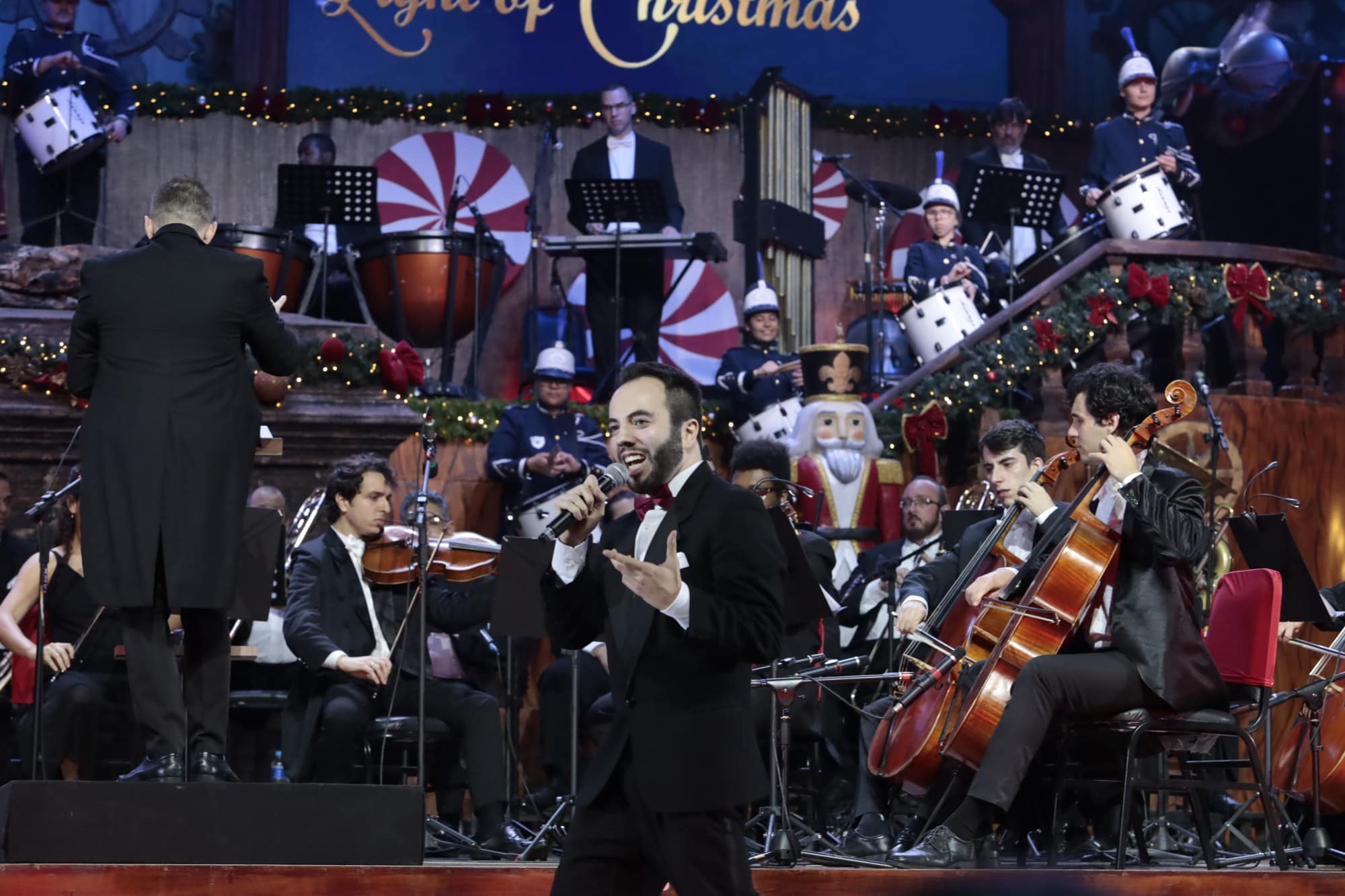 Soprano solista com a Orquestra Sinfônica de Gramado no Natal Luz In Concert, Palácio dos Festivais