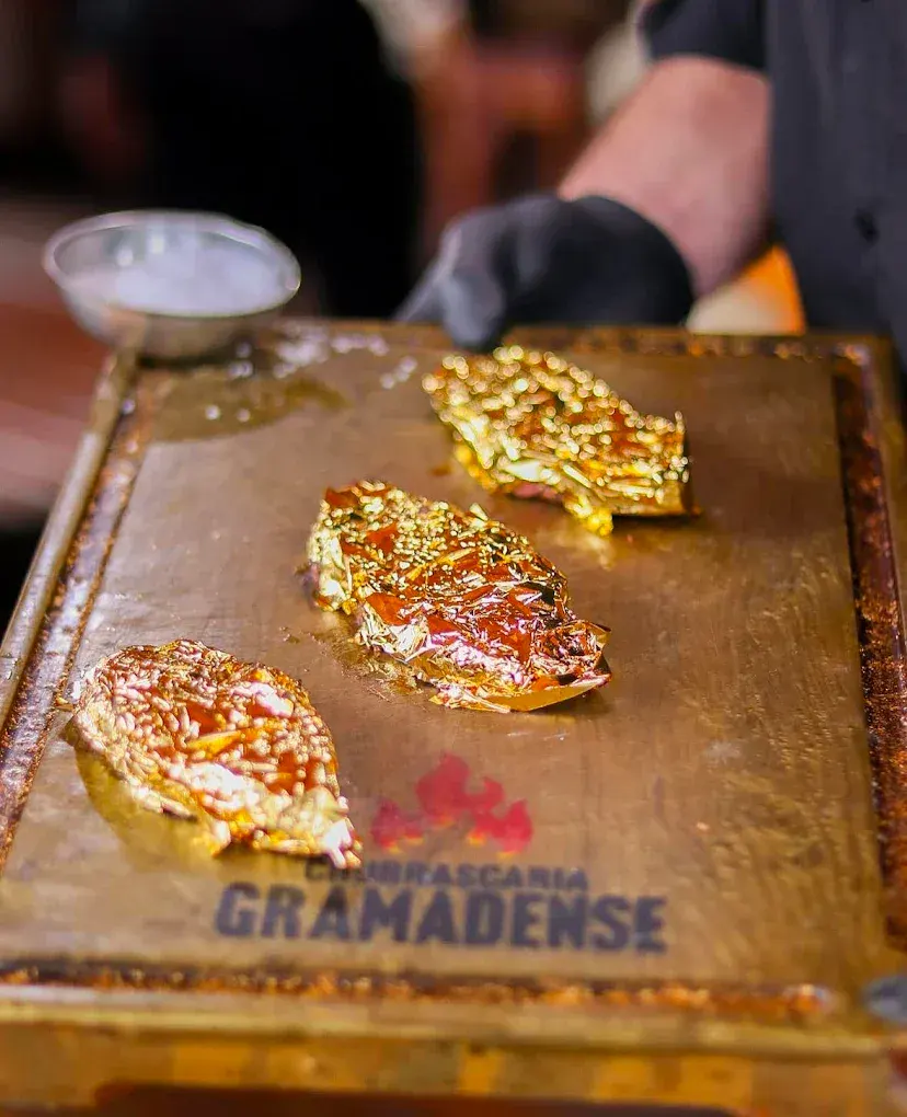 Rodízio de carnes da Churrascaria Gramadense, no Centro de Gramado